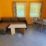 Near In Siofok-balaton 20002 Apartamento