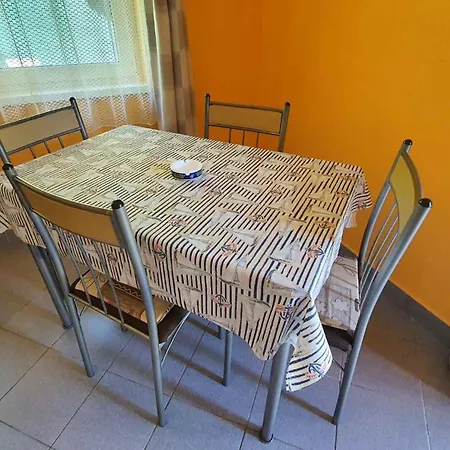 Apartment Near In Siofok-balaton 20002 *