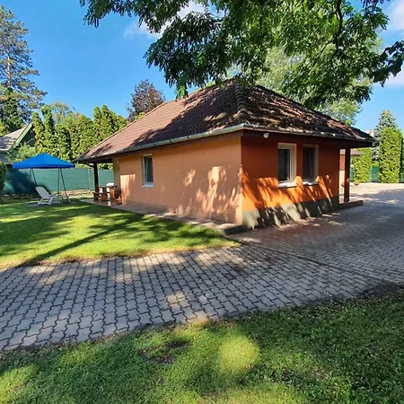 Near In Siofok-balaton 20002 Apartament