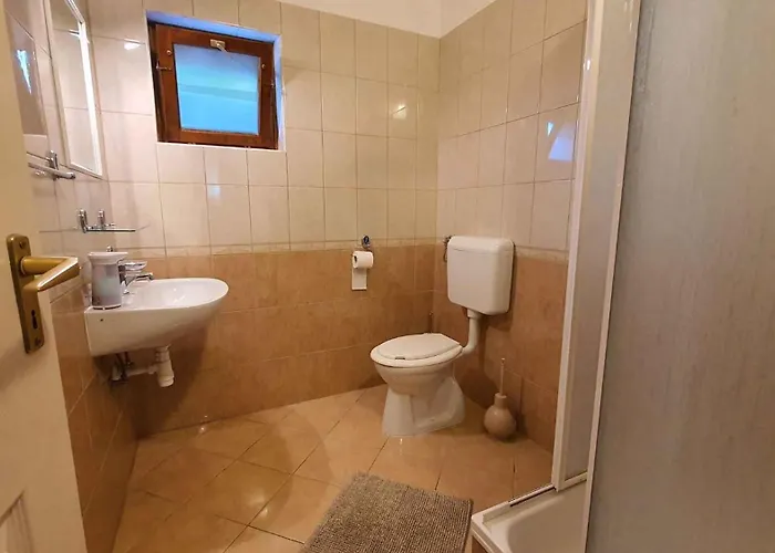 Near In Siofok-balaton 20002 * シオーフォク