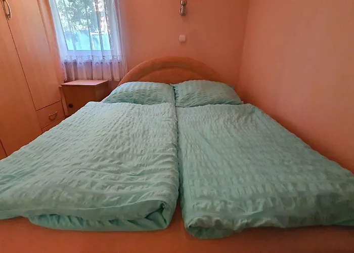 Near In Siofok-balaton 20002 *